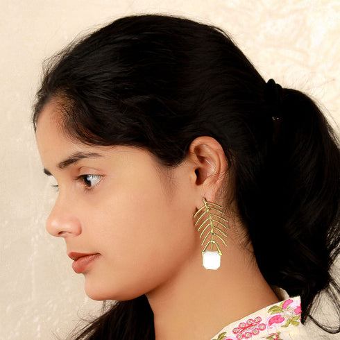 Glory Leaf Earrings - The Earth Store - Fashion Accessories
